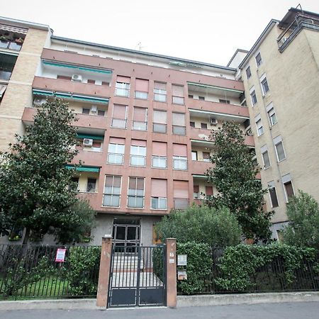 Splendido Bilocale Sul Naviglio Grande Appartement Corsico Buitenkant foto